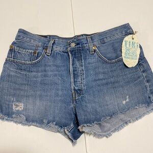 Levi’s 501 Button Fly Cut-Off Shorts Womens size 30